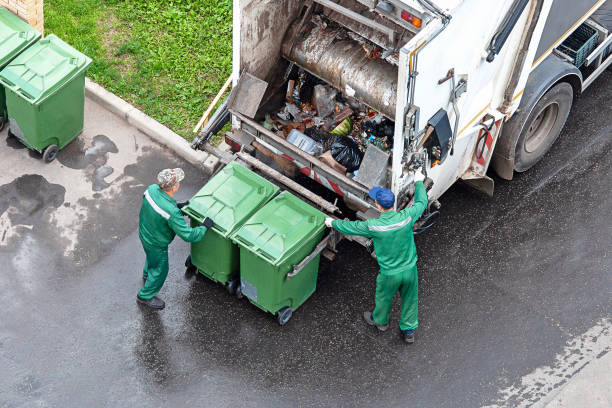 Best Yard Waste Removal  in Clarendon Hls, IL