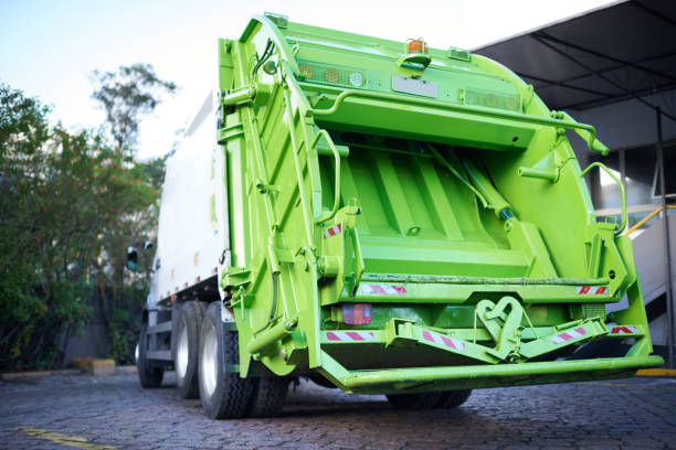 Best Commercial Cleanout Services  in Clarendon Hls, IL
